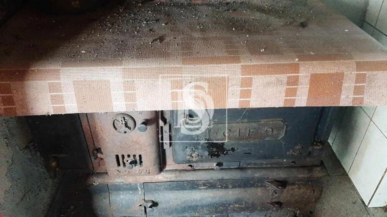 Quinta T3 para Venda em Telões Foto 26