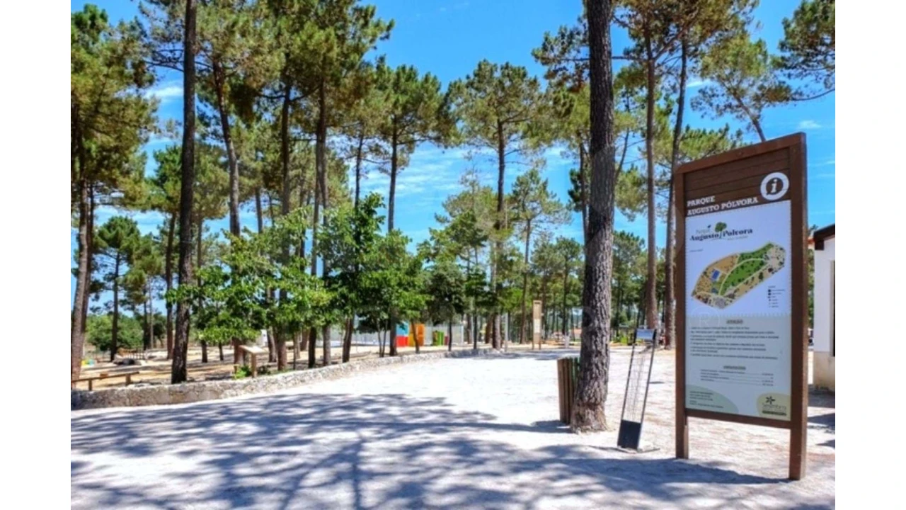 Moradia T5 para Venda em Sesimbra (Castelo) Foto 39