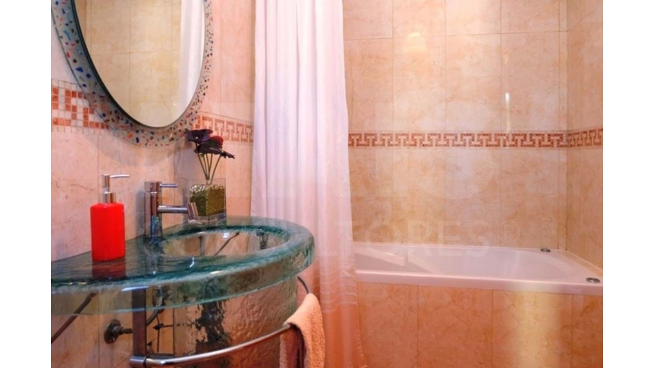 Moradia T5 para Venda em Sesimbra (Castelo) Foto 15