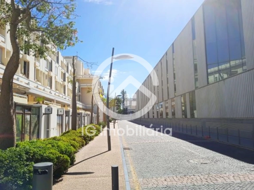 Apartamento T1 para Venda em Carvalhal Foto 4