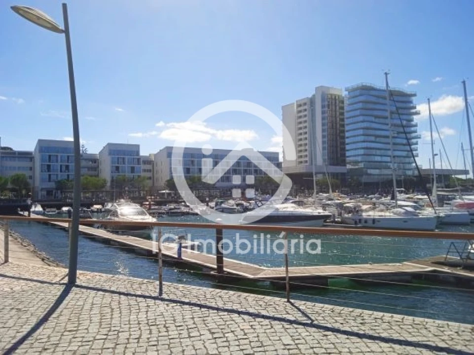 Apartamento T1 para Venda em Carvalhal Foto 2