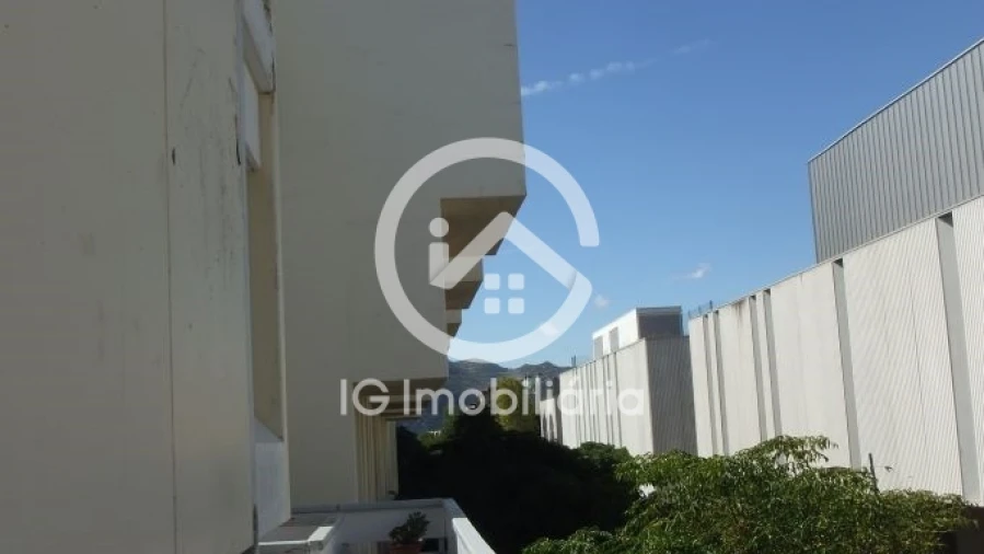 Apartamento T1 para Venda em Carvalhal Foto 28