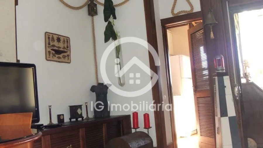 Apartamento T1 para Venda em Carvalhal Foto 11