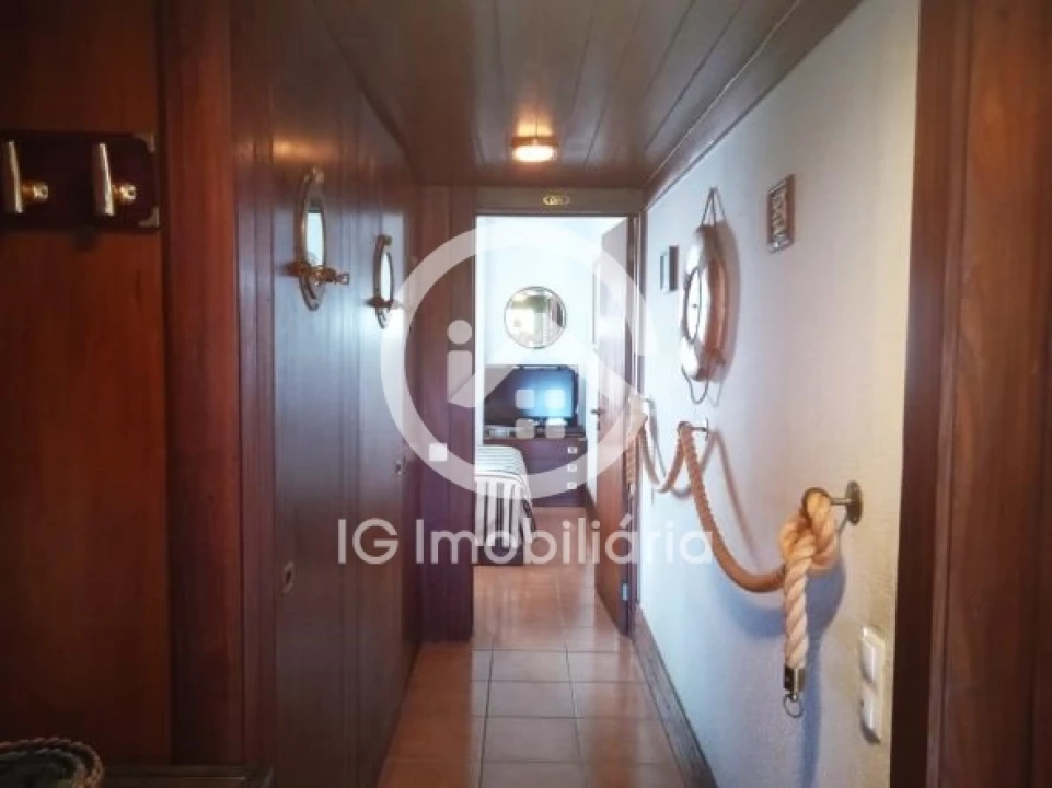 Apartamento T1 para Venda em Carvalhal Foto 8