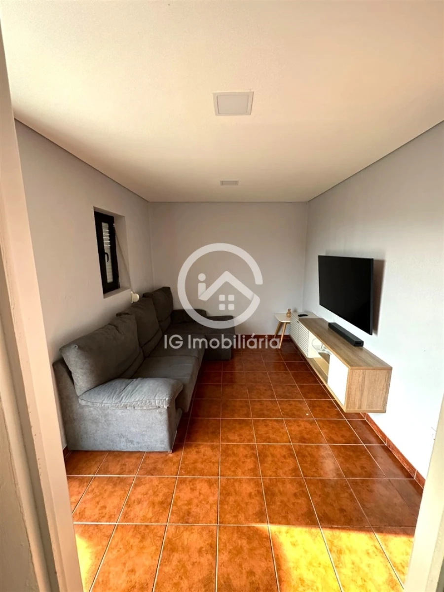 Moradia T3 para Venda em Aldeia de São Francisco de Assis Foto 3