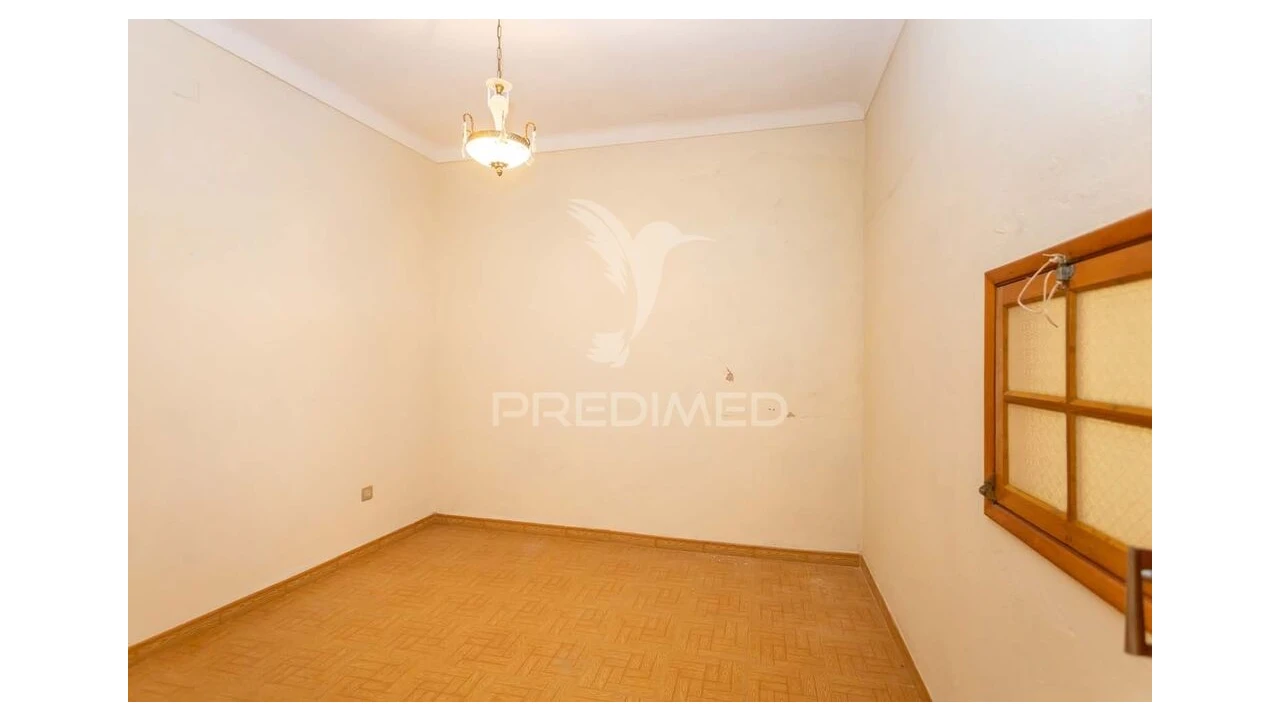 Moradia T3 para Venda em Torrão Foto 11