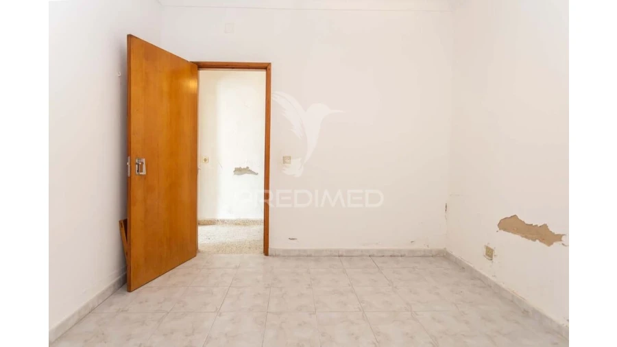 Moradia T3 para Venda em Torrão Foto 9