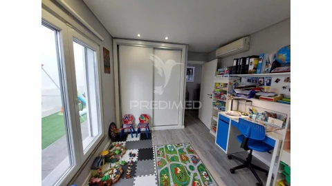Moradia T4 para Venda em Quinta do Conde