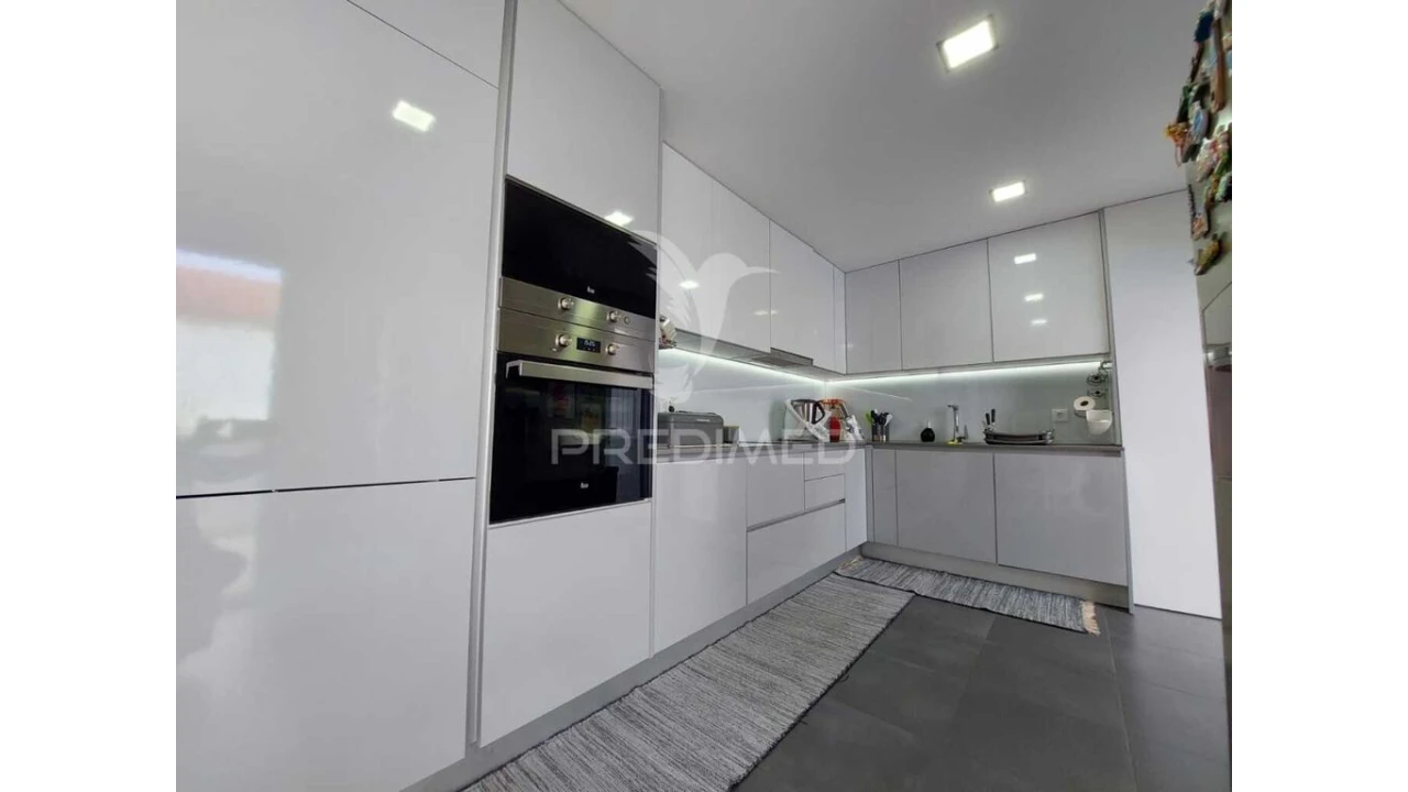 Moradia T4 para Venda em Quinta do Conde Foto 11