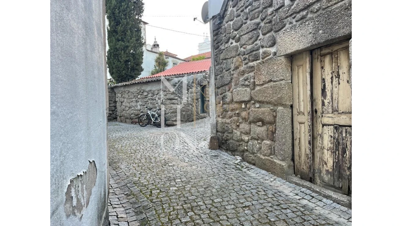 Moradia T5 para Venda em Ervedal e Vila Franca da Beira Foto 47