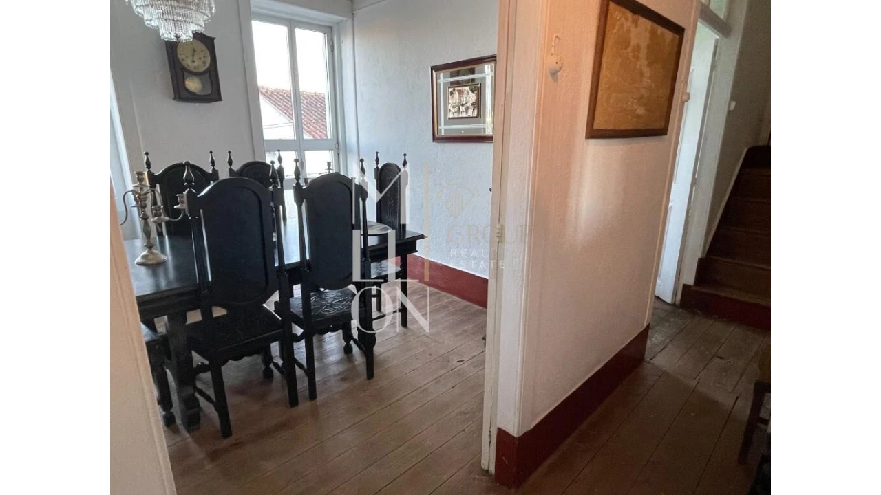 Moradia T5 para Venda em Ervedal e Vila Franca da Beira Foto 14