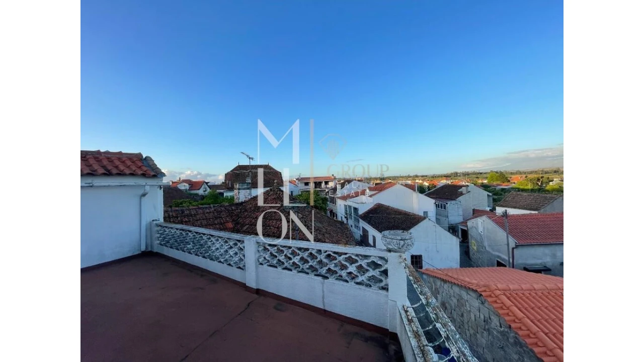 Moradia T5 para Venda em Ervedal e Vila Franca da Beira Foto 42