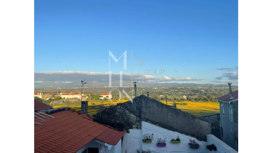 Moradia T5 para Venda em Ervedal e Vila Franca da Beira Foto 9