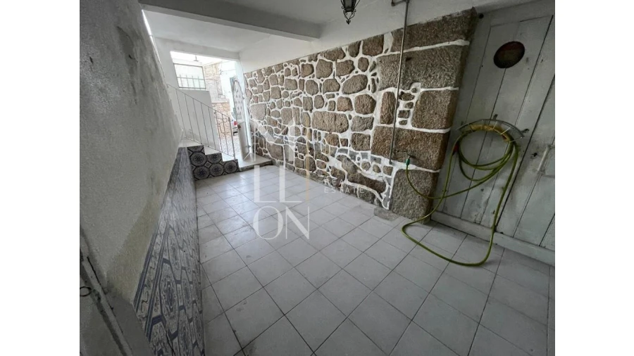 Moradia T5 para Venda em Ervedal e Vila Franca da Beira Foto 46