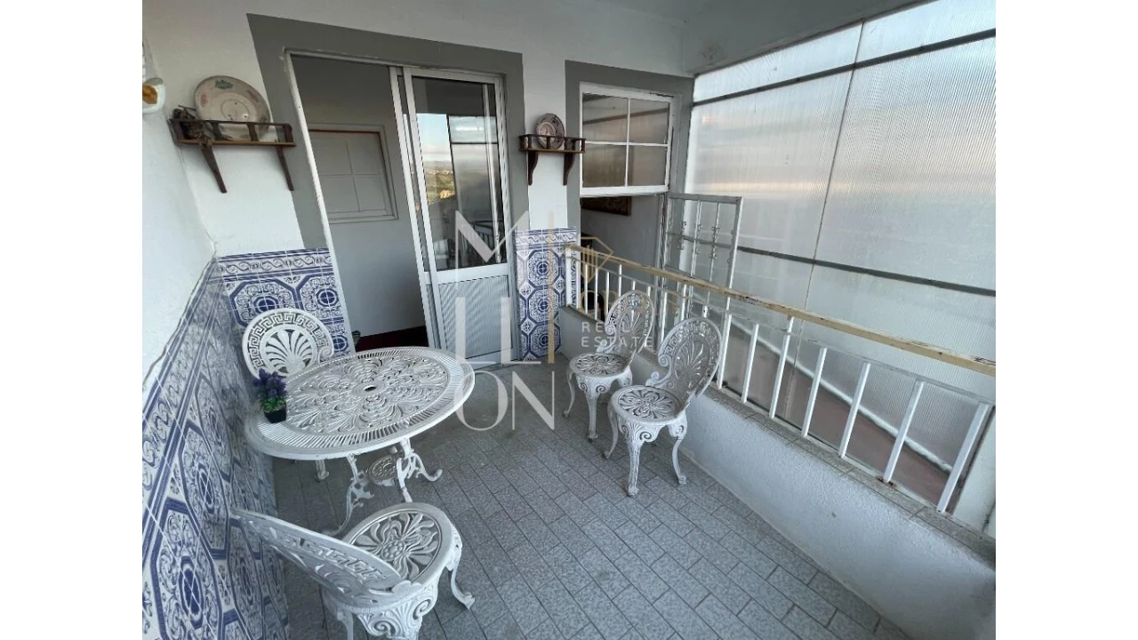 Moradia T5 para Venda em Ervedal e Vila Franca da Beira Foto 10