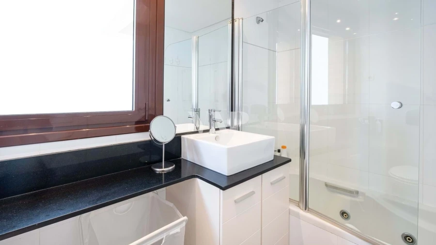 Apartamento T3 para Venda em Quarteira Foto 16