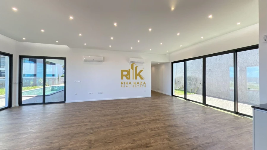 Moradia T3 para Venda em Agua de Pena Foto 8