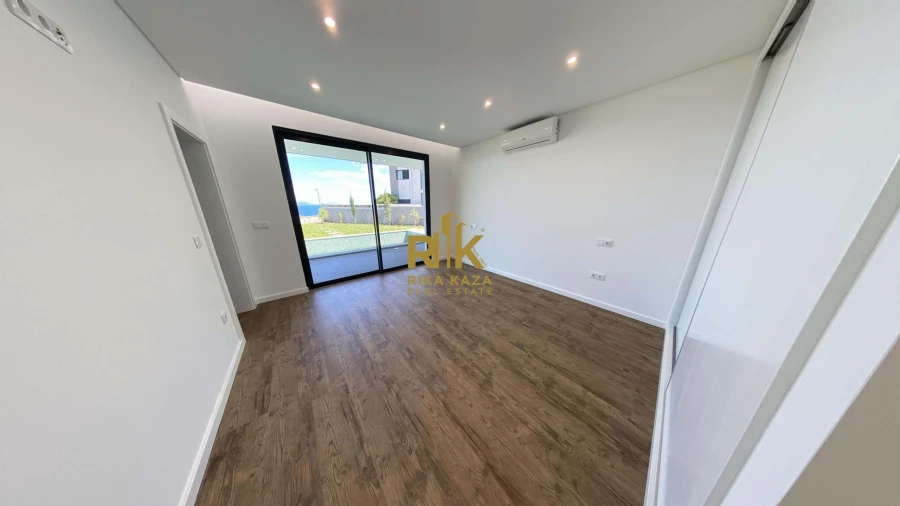 Moradia T3 para Venda em Agua de Pena Foto 16