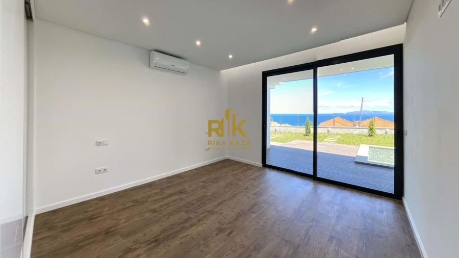 Moradia T3 para Venda em Agua de Pena Foto 13