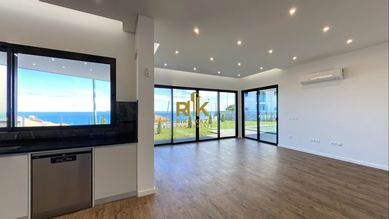 Moradia T3 para Venda em Agua de Pena Foto 5