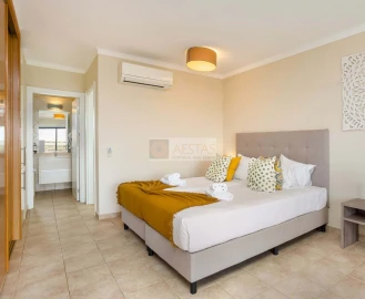 Apartamento para Venda em Lagoa e Carvoeiro