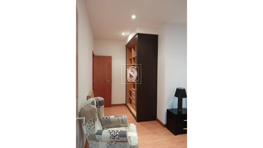 Moradia T3 para Venda em São Vicente Ferreira Foto 5