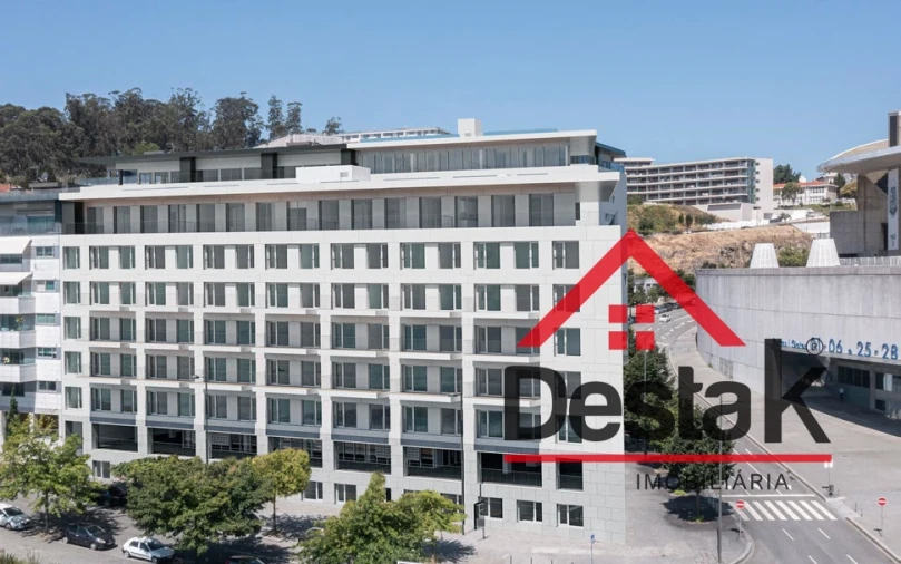 Apartamento T3 para Venda em Campanhã Foto 9