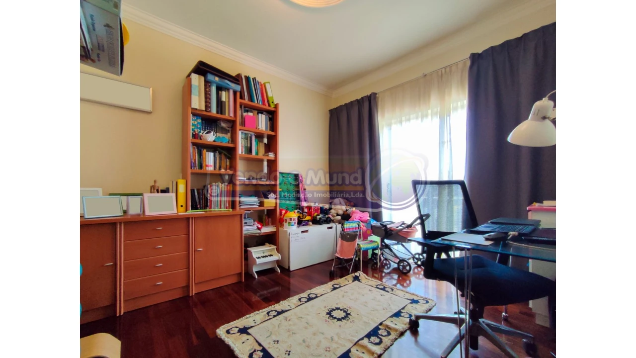 Moradia T3 para Venda em Póvoa de Santa Iria e Forte da Casa Foto 5