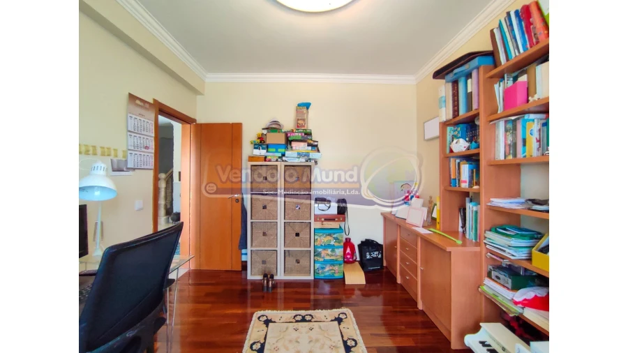 Moradia T3 para Venda em Póvoa de Santa Iria e Forte da Casa Foto 6