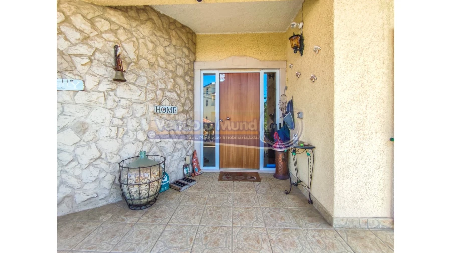 Moradia T3 para Venda em Póvoa de Santa Iria e Forte da Casa Foto 2