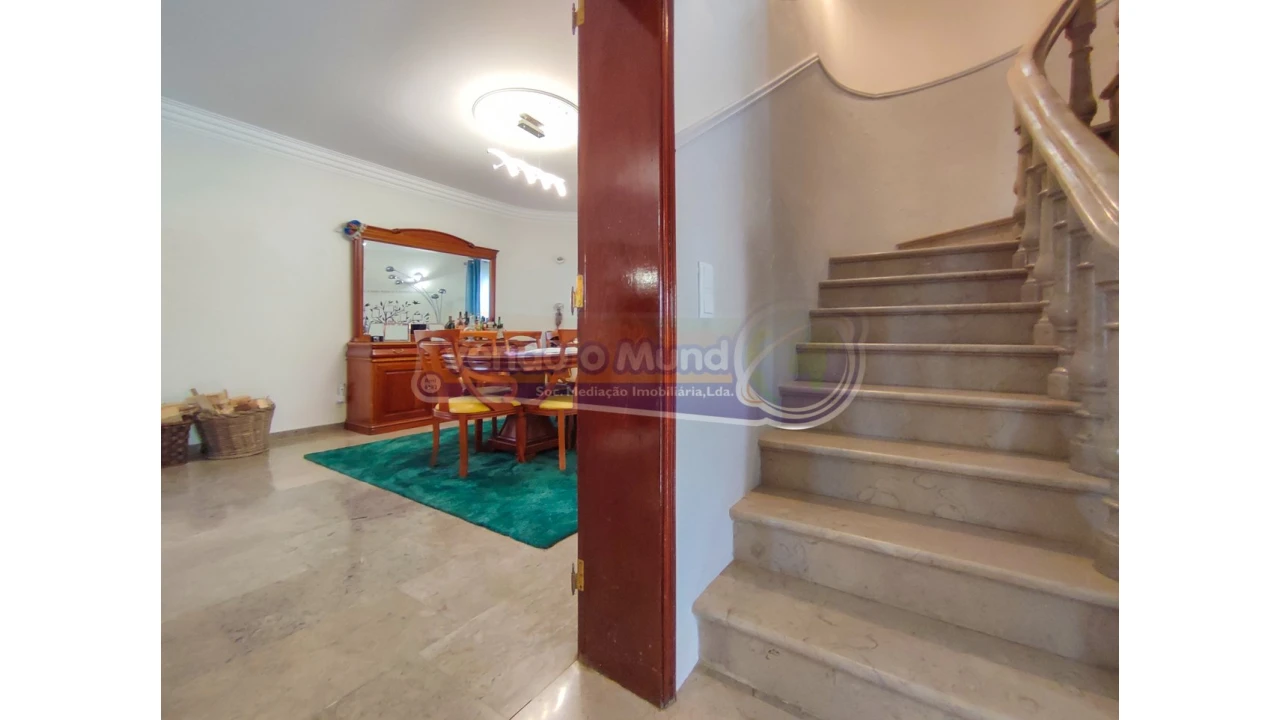 Moradia T3 para Venda em Póvoa de Santa Iria e Forte da Casa Foto 17