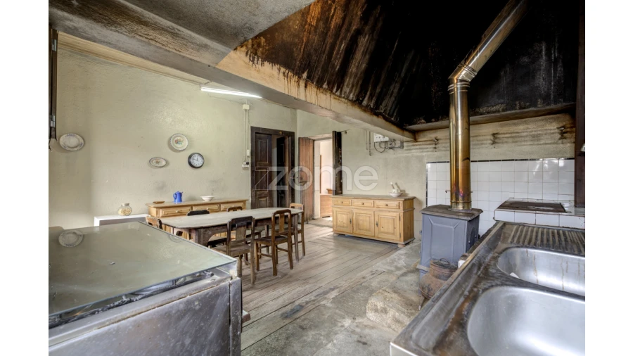 Moradia T4 para Venda em Ribeira do Neiva Foto 25