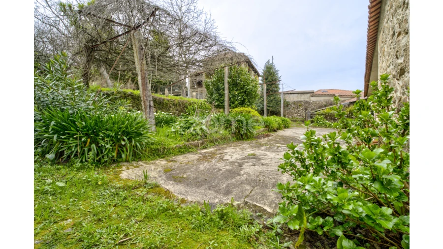 Moradia T4 para Venda em Ribeira do Neiva Foto 32