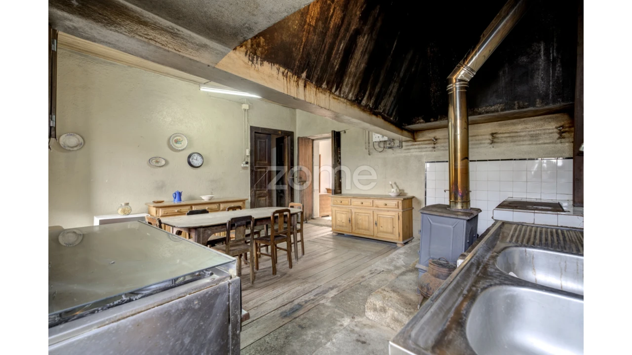 Moradia T4 para Venda em Ribeira do Neiva Foto 25