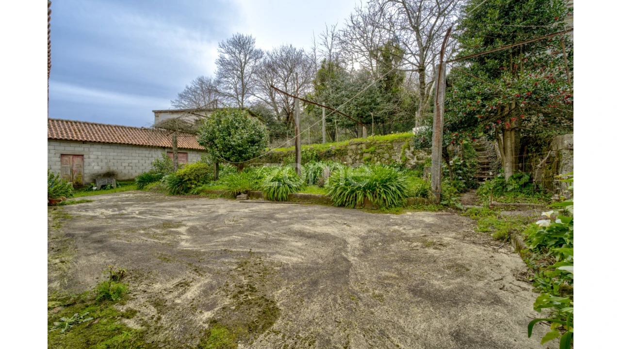 Moradia T4 para Venda em Ribeira do Neiva Foto 34