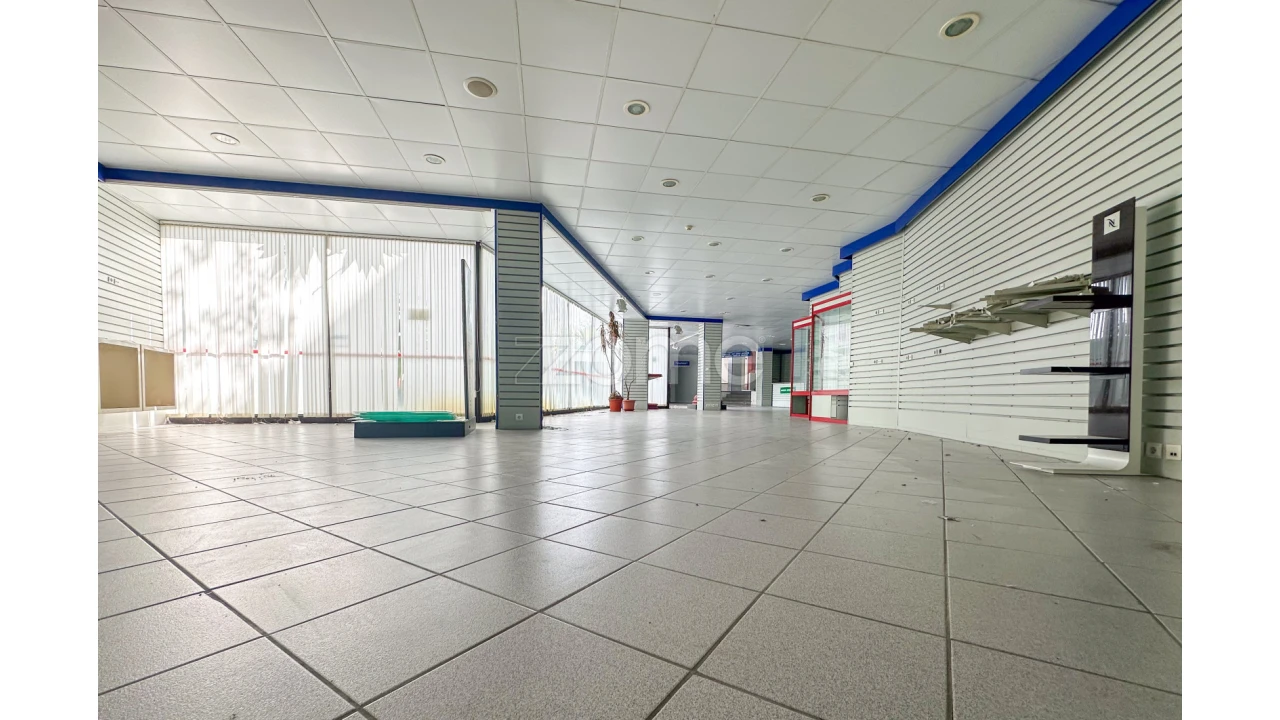 Negócio para Venda em Fajã de Baixo Foto 13