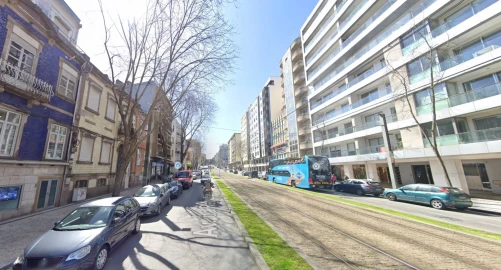 Loja para Venda em Santa Marinha e São Pedro da Afurada