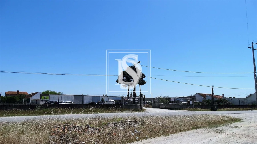 Terreno para Venda em Sarilhos Grandes Foto 5