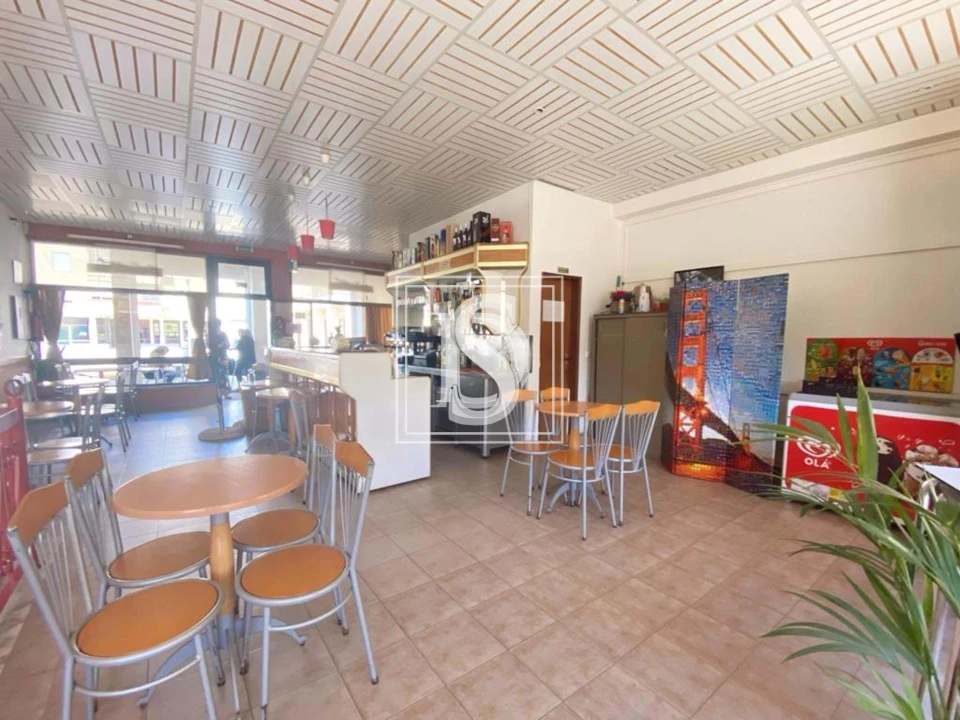 Negócio para Venda em Baixa da Banheira e Vale da Amoreira Foto 5