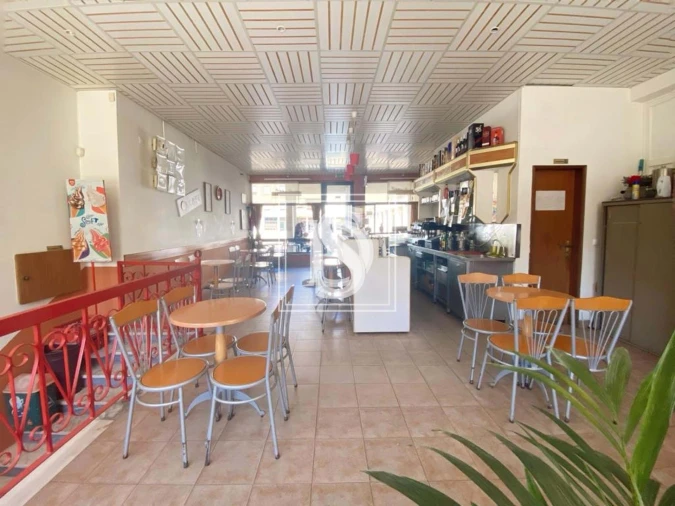 Negócio para Venda em Baixa da Banheira e Vale da Amoreira Foto 4