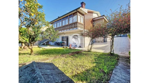 Moradia T3 para Venda em Aguas Santas