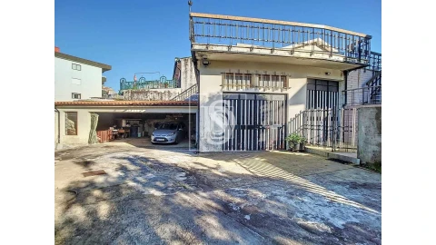 Moradia T3 para Venda em Aguas Santas