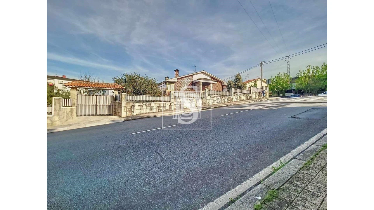 Moradia T3 para Venda em Aguas Santas Foto 31