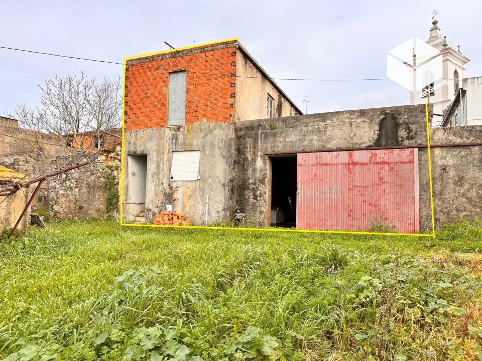 Moradia T3 para Venda em Vinha da Rainha Foto 4