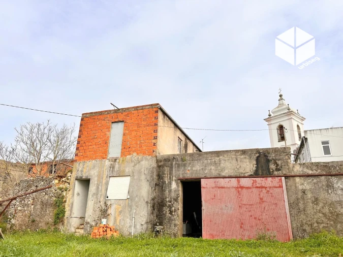 Moradia T3 para Venda em Vinha da Rainha Foto 5