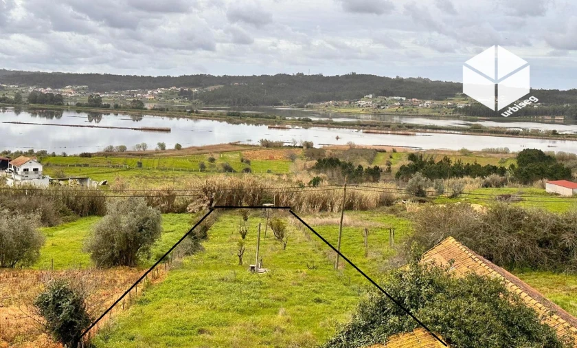 Moradia T3 para Venda em Vinha da Rainha Foto 6