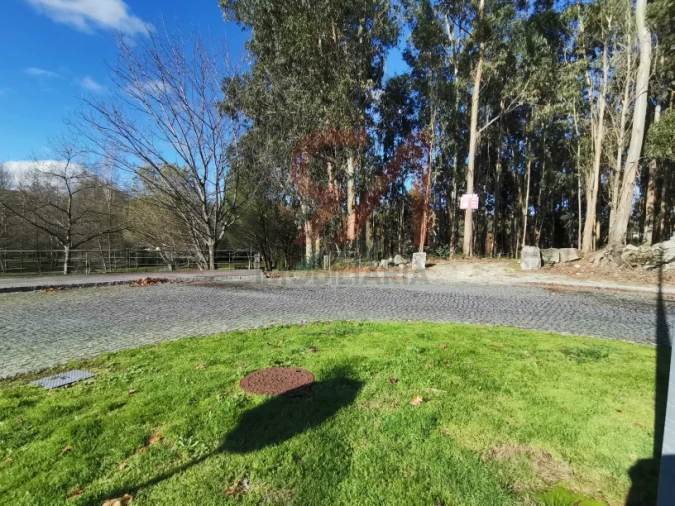 Terreno para Venda em Meixomil Foto 7