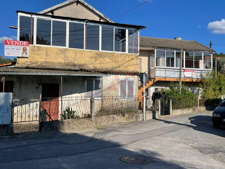 Moradia T6 para Venda em Arosa e Castelões Foto 1