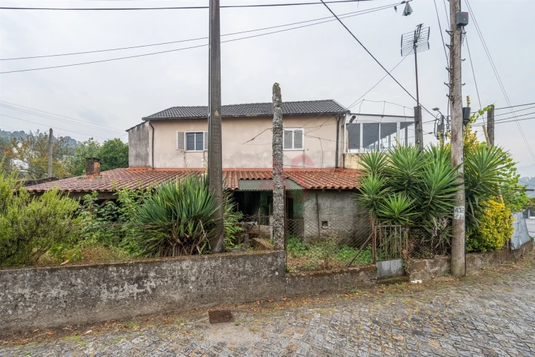 Moradia T6 para Venda em Arosa e Castelões Foto 3