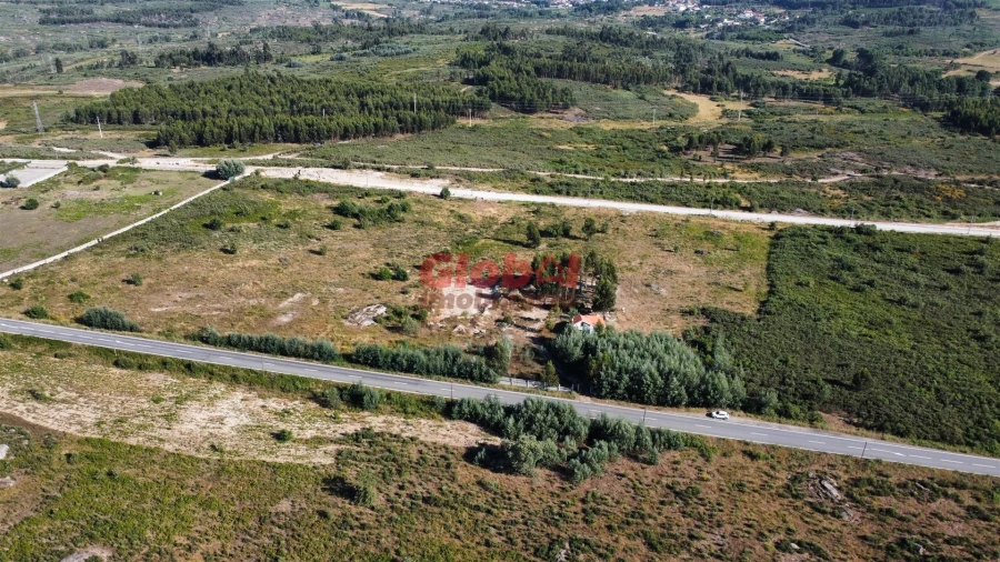 Terreno para Venda em Vilar Seco Foto 1
